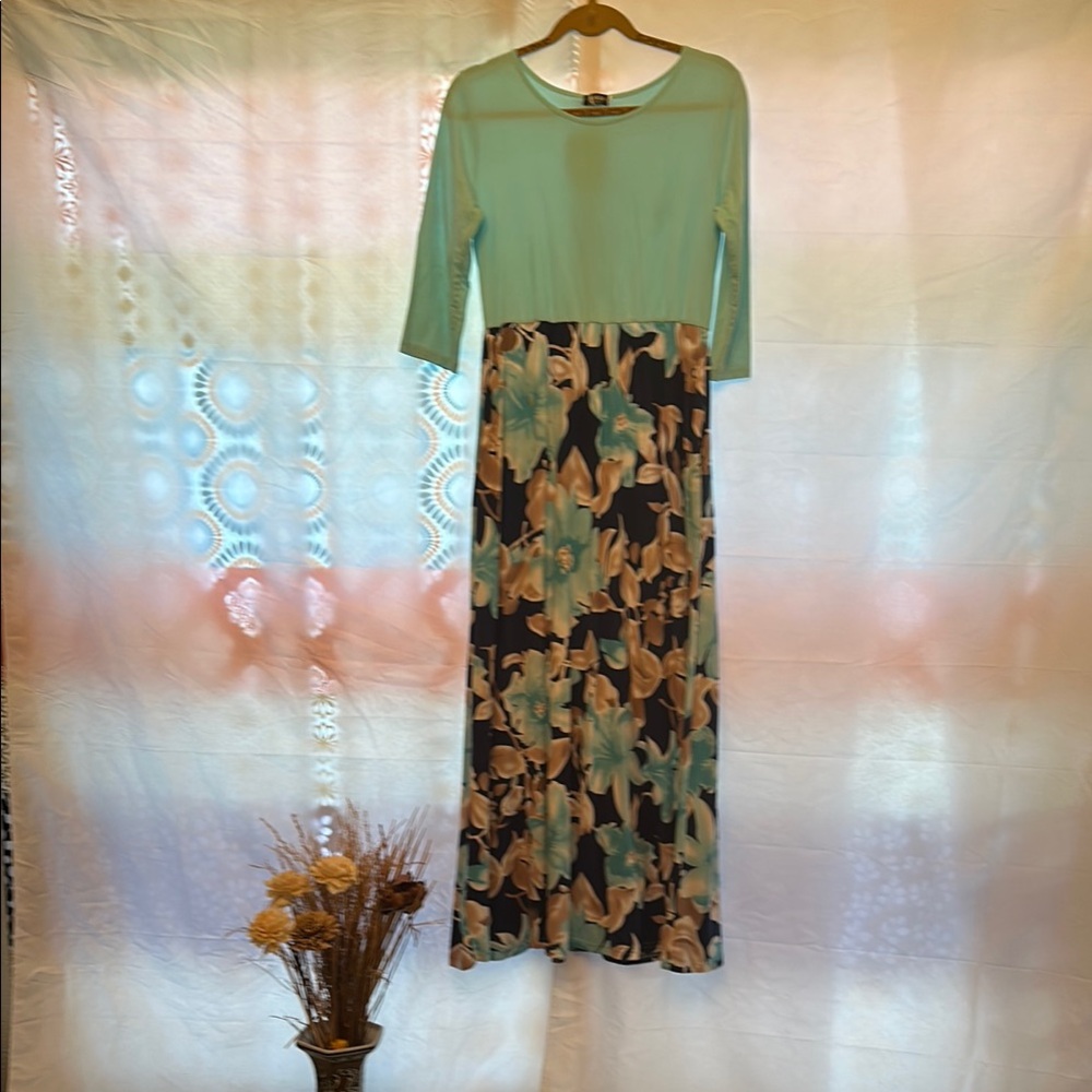 Floral Maxi Dress with light aqua Top with 3/4” sleeves